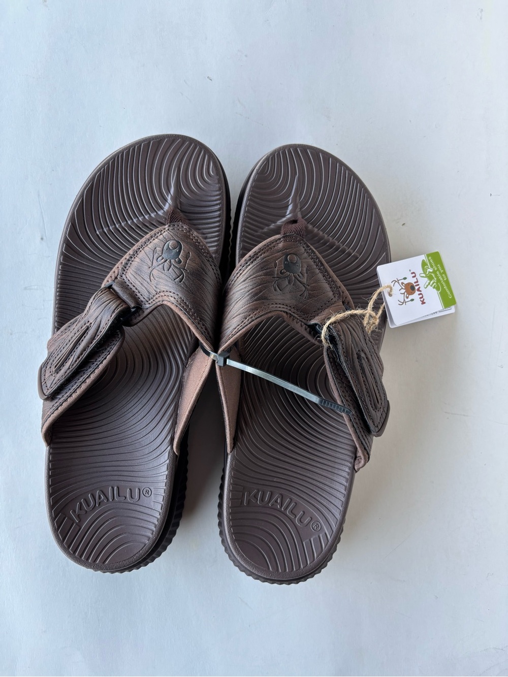 KuaiLu Brown Men's Comfort Flip Sandals